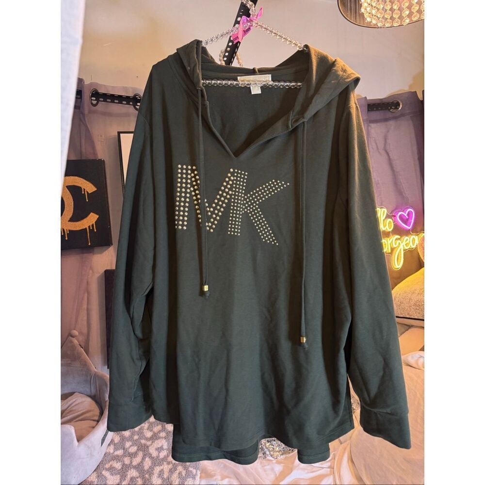 Michael kors MK plus size 3xl  green gold studded MK initial logo hooded short/t